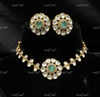 VeroniQ Trends-Elegant Gold Plated Kundan Choker Necklace Kundan-Gold Plated-Wedding Jewelry-Punjabi Jewelry-South Indian-Thappa Jewelry