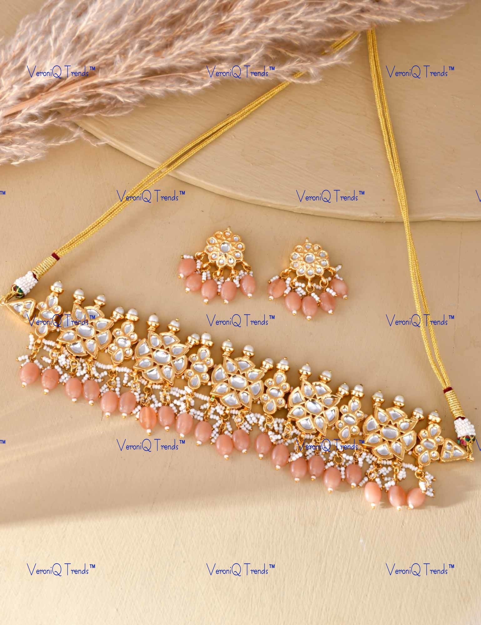 VeroniQ Trends-Beautiful Gold Plated Floral Style Meenakari And Kundan Choker Necklace Kundan-Gold Plated-Wedding Jewellery-Punjabi Jewellery-South Indian-Thappa Jewellery