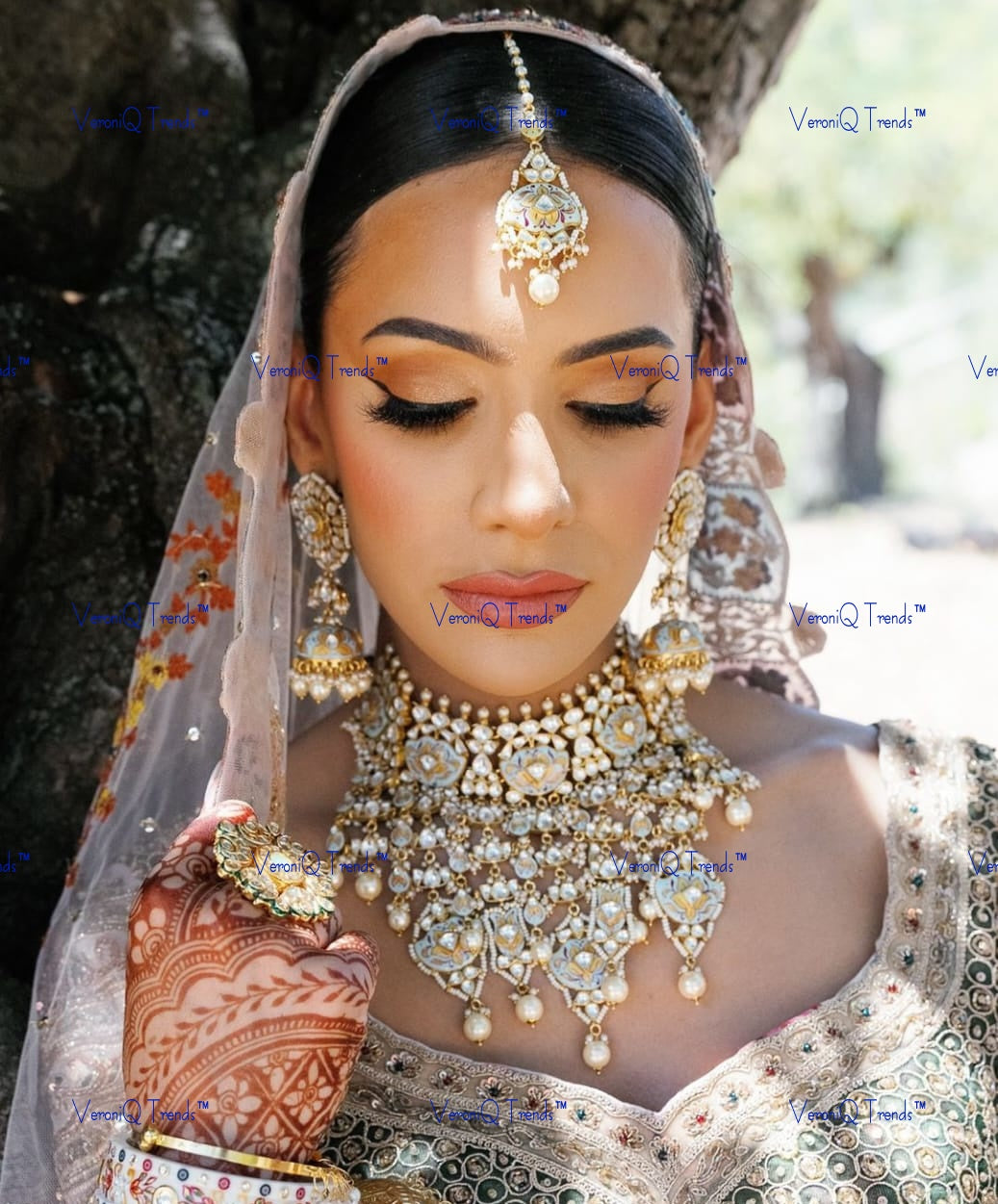 VeroniQ Trends-Elegant Bridal Heavy Pearl And Polki Pachi Kundan Choker Necklace Polki Pachi Kundan-Gold Plated-Wedding Jewellery-Punjabi Jewellery-South Indian-Thappa Jewellery