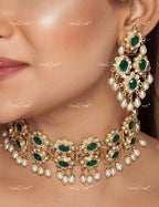 VeroniQ Trends-Beautiful Gold Plated Pearl And Kundan Jadau Choker Necklace Kundan-Gold Plated-Wedding Jewelry-Punjabi Jewelry-South Indian-Thappa Jewelry