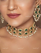 VeroniQ Trends-Beautiful Gold Plated Pearl And Kundan Jadau Choker Necklace Kundan-Gold Plated-Wedding Jewelry-Punjabi Jewelry-South Indian-Thappa Jewelry