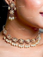 VeroniQ Trends-Beautiful Gold Plated Kundan Jadau Choker Necklace Kundan-Gold Plated-Wedding Jewelry-Punjabi Jewelry-South Indian-Thappa Jewelry