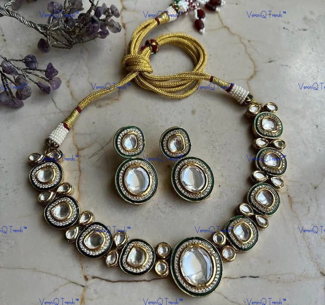 VeroniQ Trends-Beautiful Green Meenakari Kundan Choker Necklace Kundan-Gold Plated-Wedding Jewellery-Punjabi Jewellery-South Indian-Thappa Jewellery