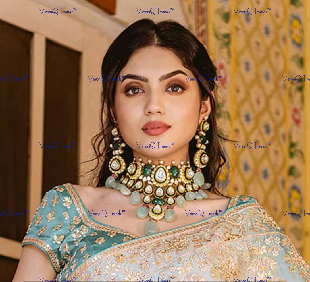 VeroniQ Trends-Elegant Bridal Gold Plated Polki Pachi Kundan Choker Necklace With Green Quartz Beads Polki Pachi Kundan-Gold Plated-Wedding Jewellery-Punjabi Jewellery-South Indian-Thappa Jewellery