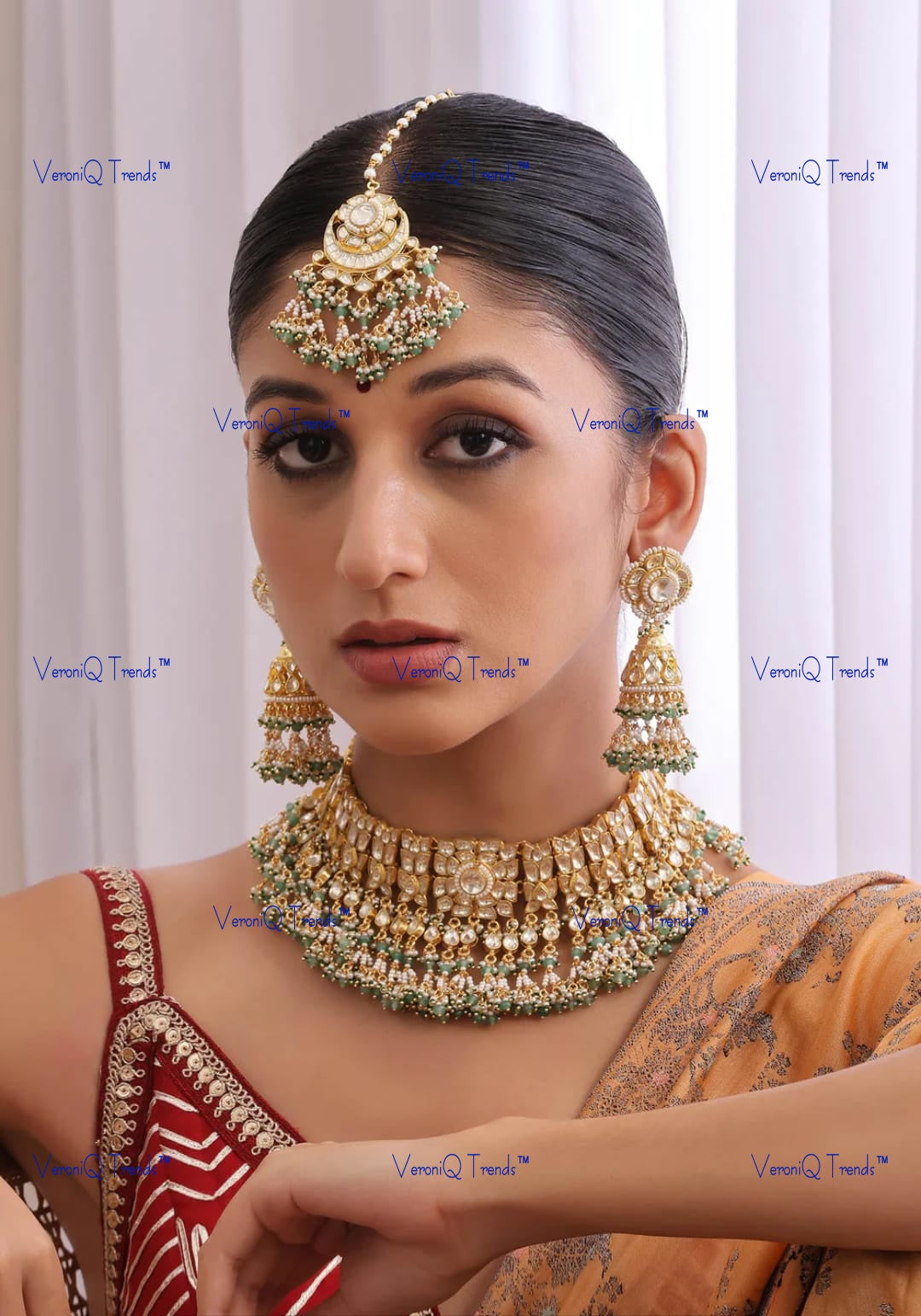 VeroniQ Trends-Gold Plated Bridal Kundan Jadau Choker Pachi Kundan Necklace With Maang Tika And Earrings Pachi Kundan-Gold Plated-Wedding Jewellery-Punjabi Jewellery-South Indian-Thappa Jewellery