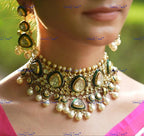 VeroniQ Trends-Traditional Green Carved Uncut Polki Choker Pachi Kundan Necklace Polki-Gold Plated-Wedding Jewelry-Punjabi Jewelry-South Indian-Thappa Jewelry