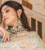 VeroniQ Trends-Elegant Bridal Gold Plated Polki Pachi Kundan Choker Necklace With Green Quartz Beads Polki Pachi Kundan-Gold Plated-Wedding Jewelry-Punjabi Jewelry-South Indian-Thappa Jewelry