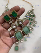VeroniQ Trends-Elegant Bridal Emerald Green Kundan And Polki Long Necklace Kundan-Gold Plated-Wedding Jewelry-Punjabi Jewelry-South Indian-Thappa Jewelry