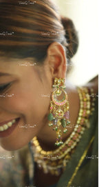 VeroniQ Trends-Traditional Temple Look Gold Plated Kemp Stone Pachi Kundan Choker Necklace Kundan-Gold Plated-Wedding Jewelry-Punjabi Jewelry-South Indian-Thappa Jewelry