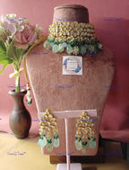 VeroniQ Trends-Beautiful Gold Plated Green Fluorite Beads Kundan Choker Necklace Kundan-Gold Plated-Wedding Jewelry-Punjabi Jewelry-South Indian-Thappa Jewelry