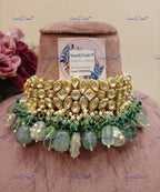 VeroniQ Trends-Beautiful Gold Plated Green Fluorite Beads Kundan Choker Necklace Kundan-Gold Plated-Wedding Jewelry-Punjabi Jewelry-South Indian-Thappa Jewelry