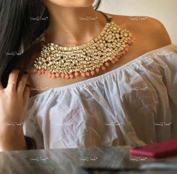 VeroniQ Trends-Traditional Bridal Look Gold Plated Pachi Kundan Choker Necklace With Drop Beads Kundan-Gold Plated-Wedding Jewellery-Punjabi Jewellery-South Indian-Thappa Jewellery