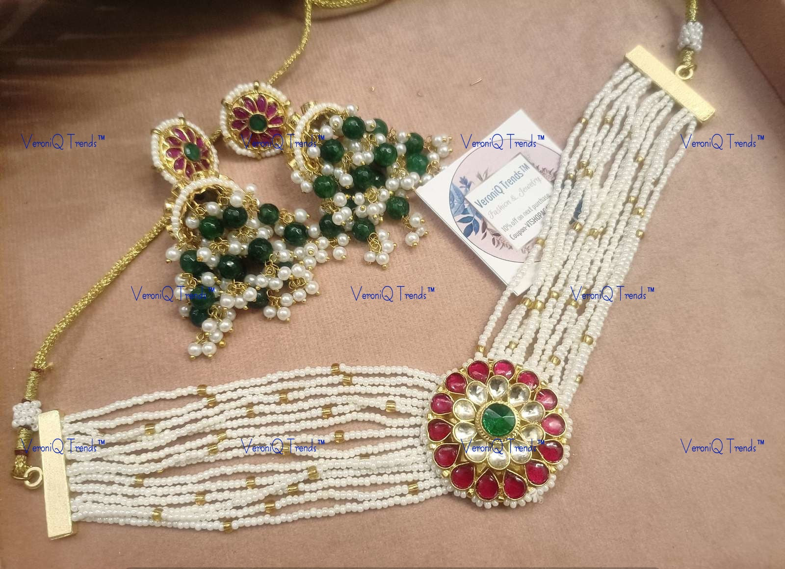 VeroniQ Trends-Beautiful Gold Plated Kemp Stone Pachi Kundan Pearl Choker Necklace Pachi Kundan-Gold Plated-Wedding Jewellery-Punjabi Jewellery-South Indian-Thappa Jewellery