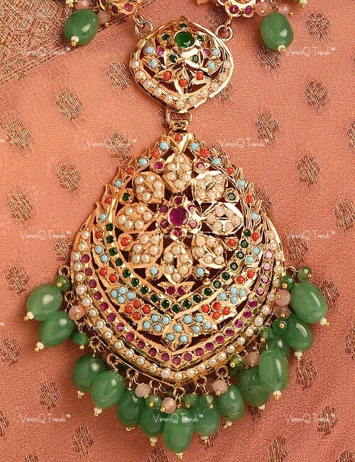 VeroniQ Trends-Beautiful Gold Plated Kundan Jadau Long Necklace With Green Beads Kundan-Gold Plated-Wedding Jewellery-Punjabi Jewellery-South Indian-Thappa Jewellery