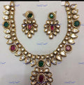 VeroniQ Trends-Traditional Gold Plated Kundan Studded Necklace Kundan-Gold Plated-Wedding Jewellery-Punjabi Jewellery-South Indian-Thappa Jewellery