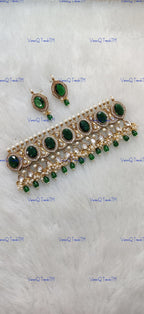 VeroniQ Trends-Elegant Victorian Party Wear Kundan Choker Necklace Kundan-Gold Plated-Wedding Jewelry-Punjabi Jewelry-South Indian-Thappa Jewelry