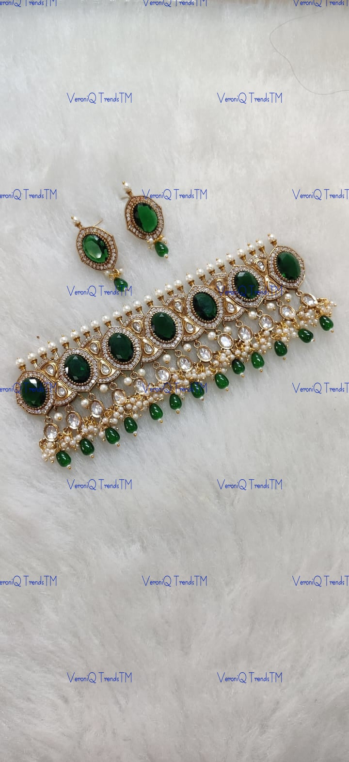 VeroniQ Trends-Elegant Victorian Party Wear Kundan Choker Necklace Kundan-Gold Plated-Wedding Jewellery-Punjabi Jewellery-South Indian-Thappa Jewellery