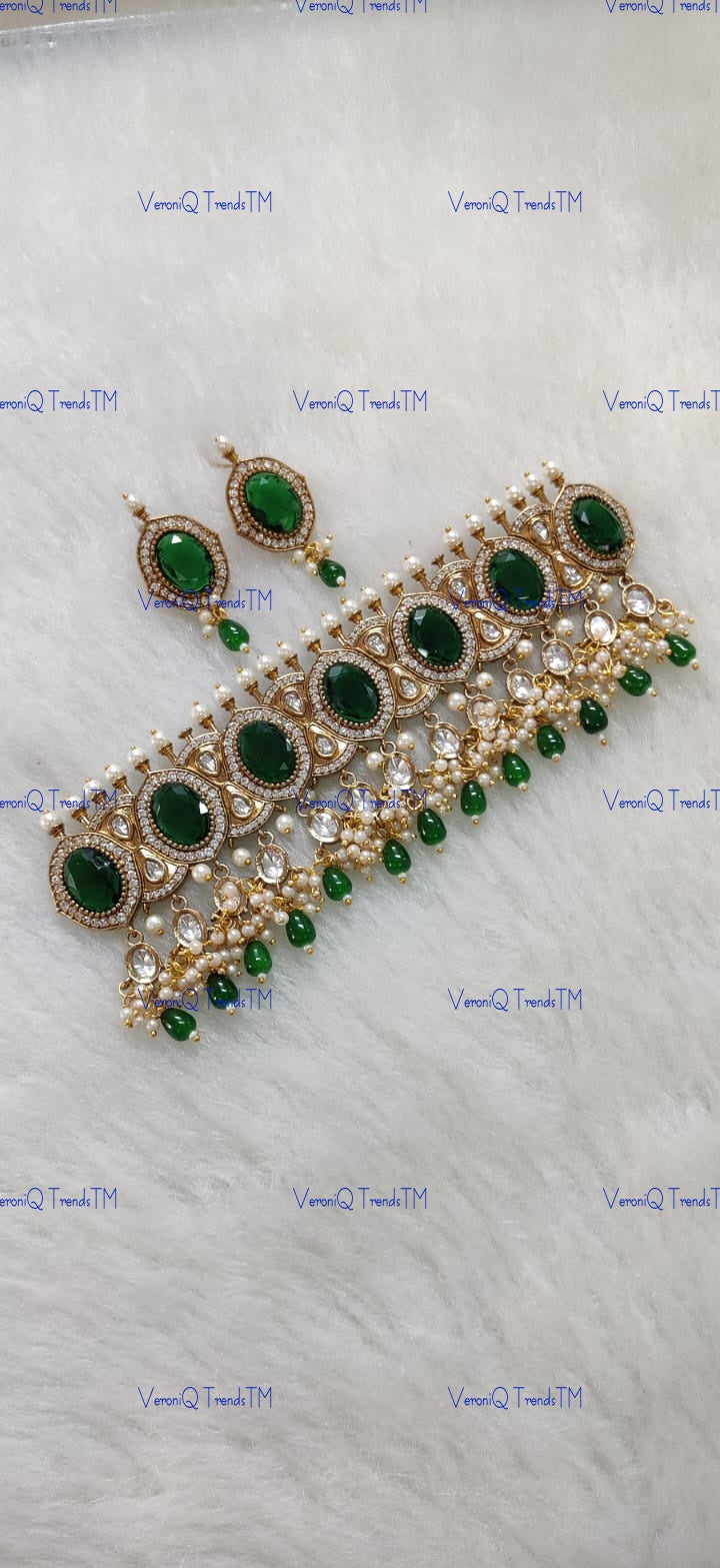 VeroniQ Trends-Elegant Victorian Party Wear Kundan Choker Necklace Kundan-Gold Plated-Wedding Jewellery-Punjabi Jewellery-South Indian-Thappa Jewellery