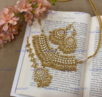 VeroniQ Trends-Traditional Bridal Pachi Kundan Choker Necklace With Maang Tika and Earrings Pachi Kundan-Gold Plated-Wedding Jewelry-Punjabi Jewelry-South Indian-Thappa Jewelry