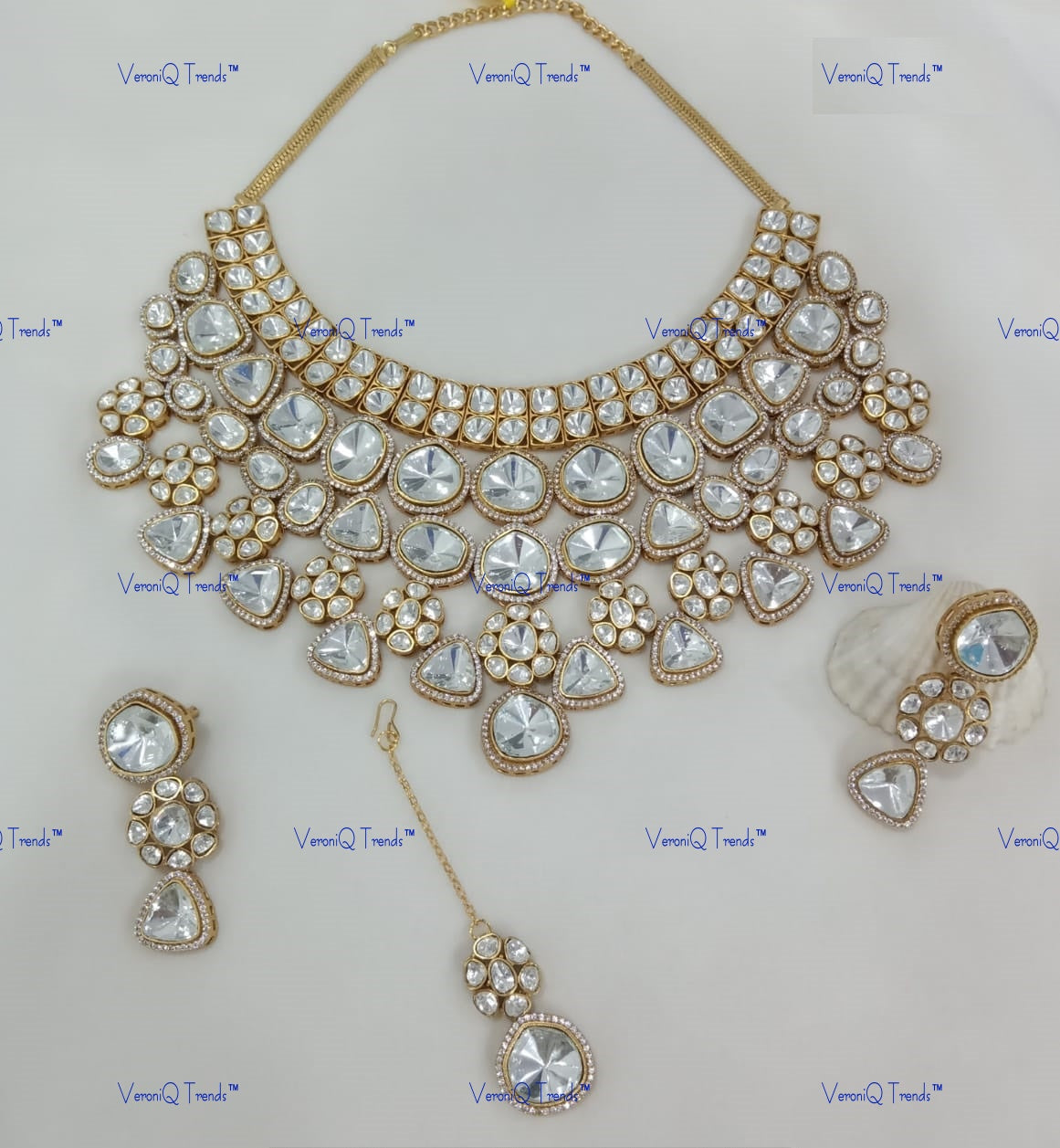 VeroniQ Trends-Diamond Look Polki Bridal Choker Necklace Polki-Gold Plated-Wedding Jewellery-Punjabi Jewellery-South Indian-Thappa Jewellery