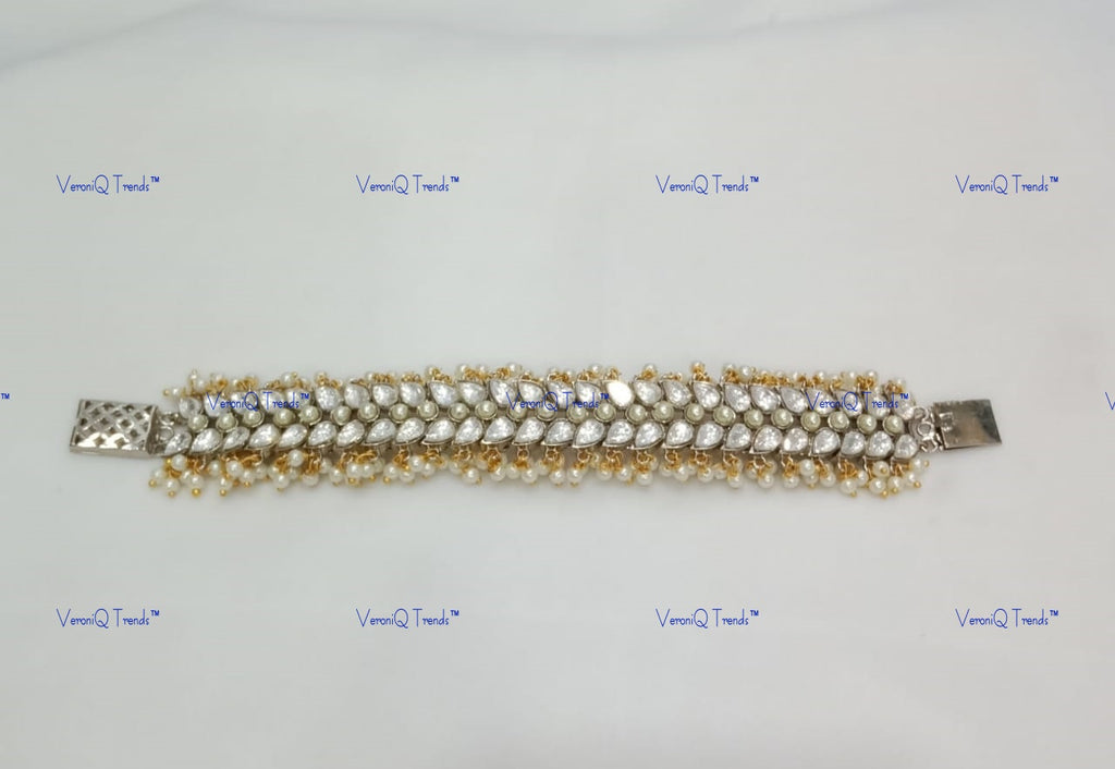 VeroniQ Trends-Pearl And Polki Bracelet Polki-Gold Plated-Wedding Jewellery-Punjabi Jewellery-South Indian-Thappa Jewellery