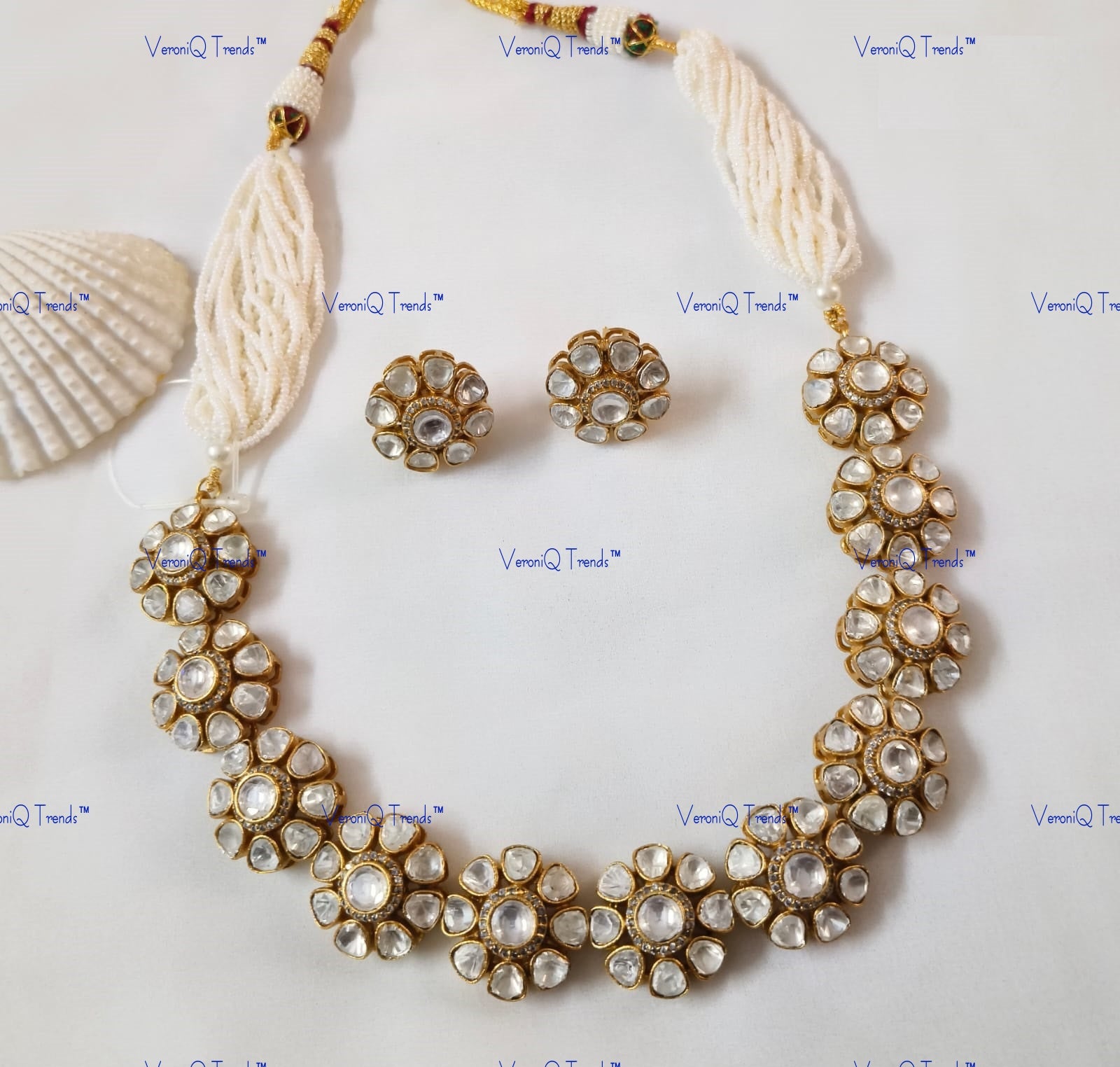 VeroniQ Trends-Floral Polki And Pearl Choker Necklace Polki-Fresh Water Pearl-Gold Plated-Wedding Jewellery-Punjabi Jewellery-South Indian-Thappa Jewellery