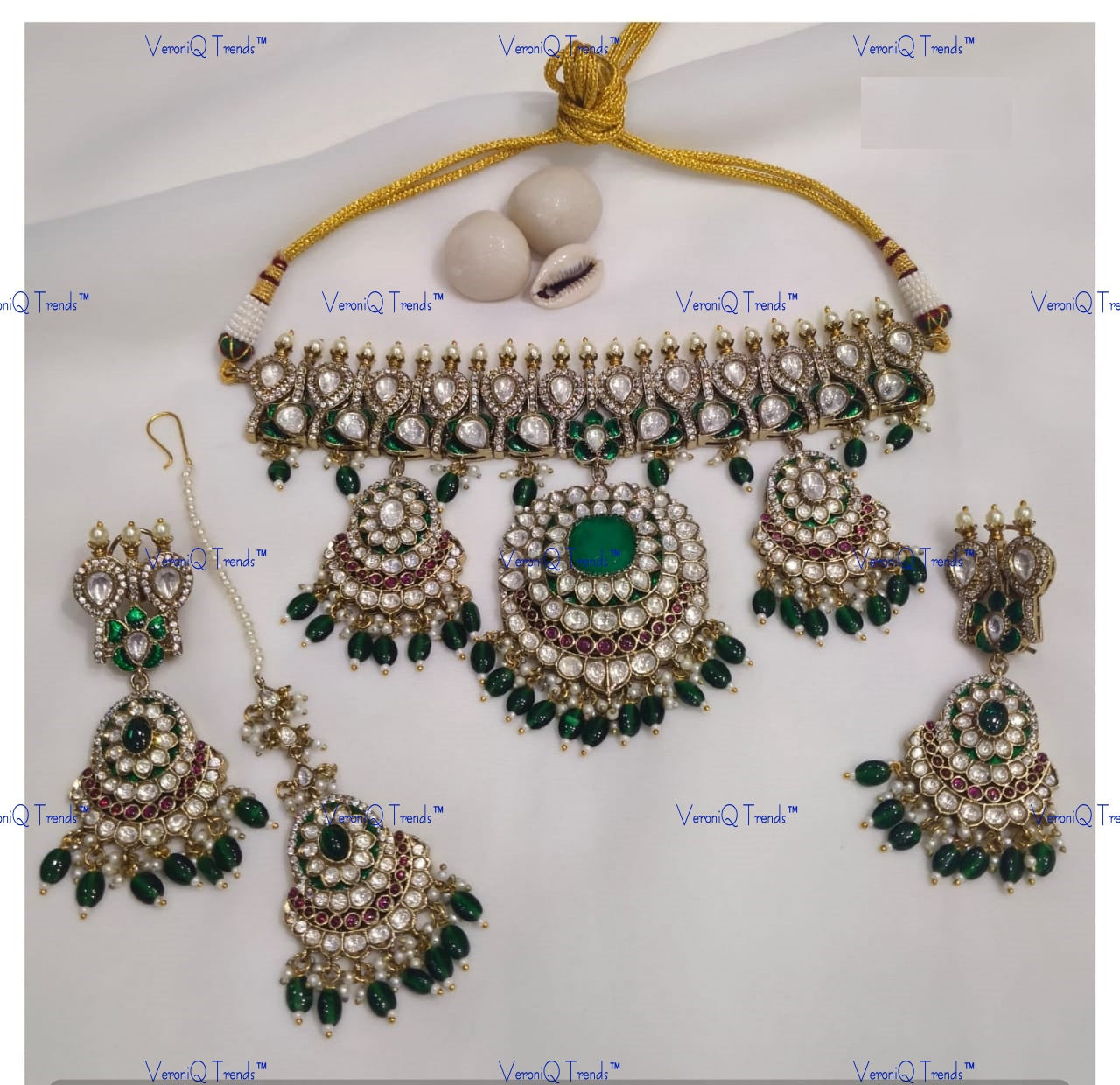VeroniQ Trends-Victorian Bridal Emerald And Polki Necklace Polki-Emerald Stone-Gold Plated-Wedding Jewellery-Punjabi Jewellery-South Indian-Thappa Jewellery