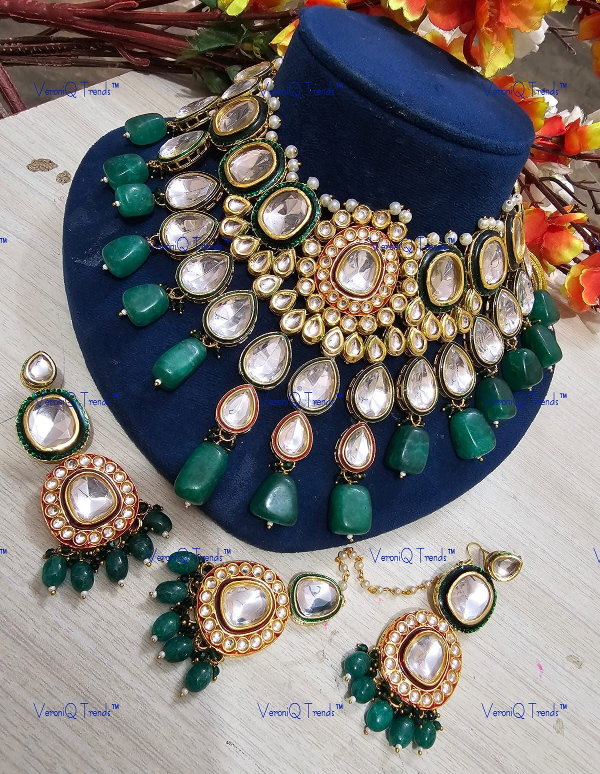 VeroniQ Trends-Beautiful Green Bridal Tassel Gold Plated Meenakari Heavy Kundan Studded Beads Choker Necklace Kundan-Gold Plated-Wedding Jewellery-Punjabi Jewellery-South Indian-Thappa Jewellery