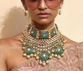 VeroniQ Trends-Bridal Emerald Green Stone Gold Plated Pachi Kundan Choker Necklace Pachi Kundan-Gold Plated-Wedding Jewellery-Punjabi Jewellery-South Indian-Thappa Jewellery