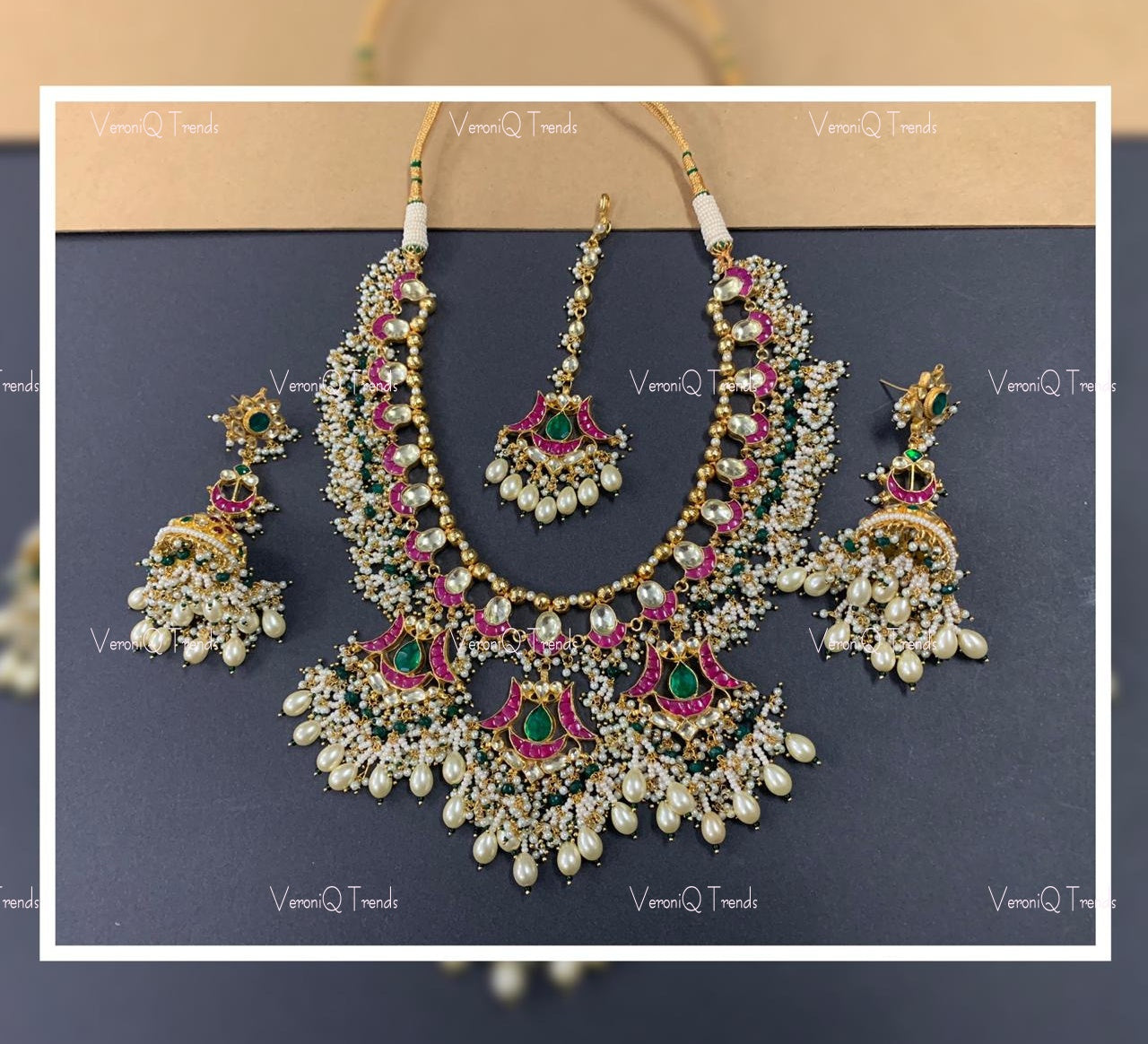 VeroniQ Trends-South Indian Bridal Kemp Stone Gold Plated Pachi Kundan Necklace Pachi Kundan-Gold Plated-Wedding Jewellery-Punjabi Jewellery-South Indian-Thappa Jewellery