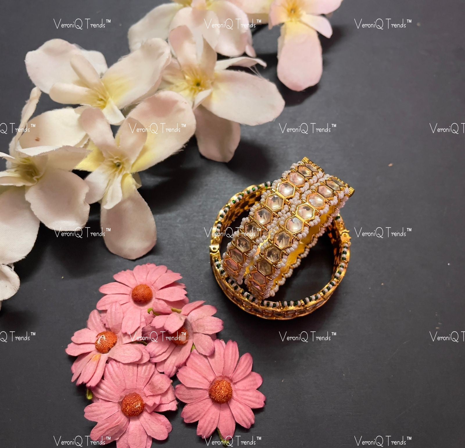 VeroniQ Trends-Gold Plated Pachi Kundan Kundan Jadau Bangles Kundan-Gold Plated-Wedding Jewellery-Punjabi Jewellery-South Indian-Thappa Jewellery