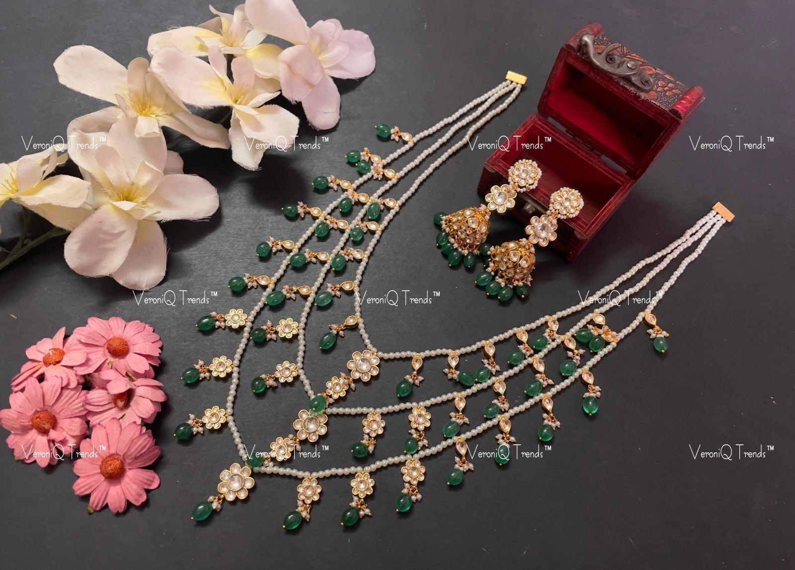 VeroniQ Trends-Rajwadi Style Multi-line Gold Plated Pachi Kundan Necklace Pachi Kundan-Gold Plated-Wedding Jewellery-Punjabi Jewellery-South Indian-Thappa Jewellery