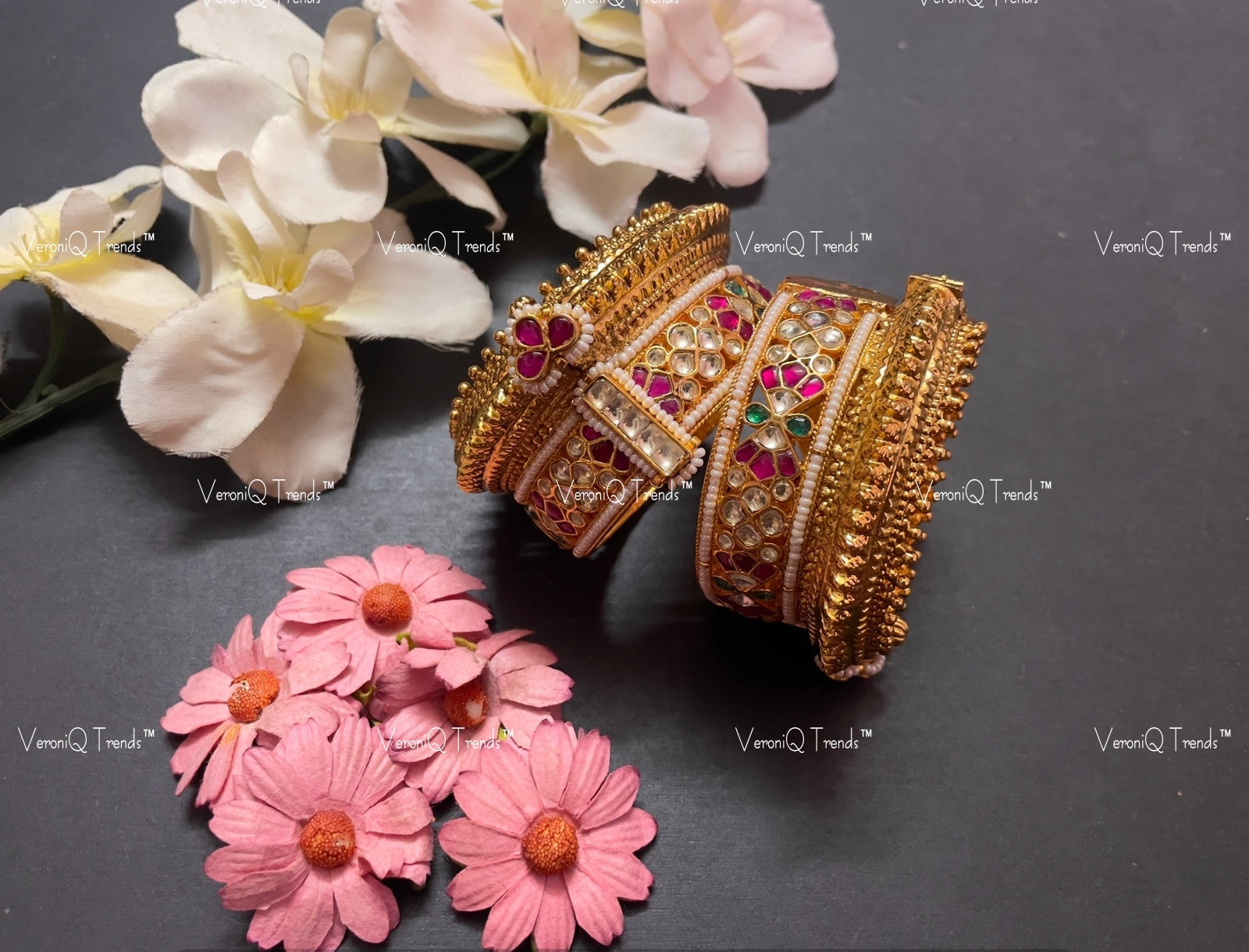 VeroniQ Trends-Rajwadi Style Kemp Stone Gold Plated Pachi Kundan Bangles Pachi Kundan-Gold Plated-Wedding Jewellery-Punjabi Jewellery-South Indian-Thappa Jewellery