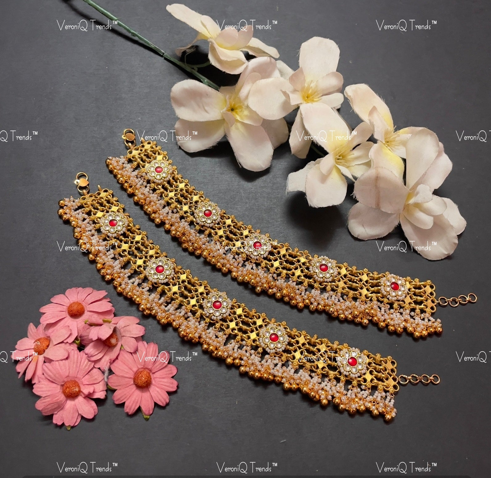 VeroniQ Trends-South Indian Gold Plated Kemp Stone Pachi Kundan Payal Pachi Kundan-Gold Plated-Wedding Jewellery-Punjabi Jewellery-South Indian-Thappa Jewellery