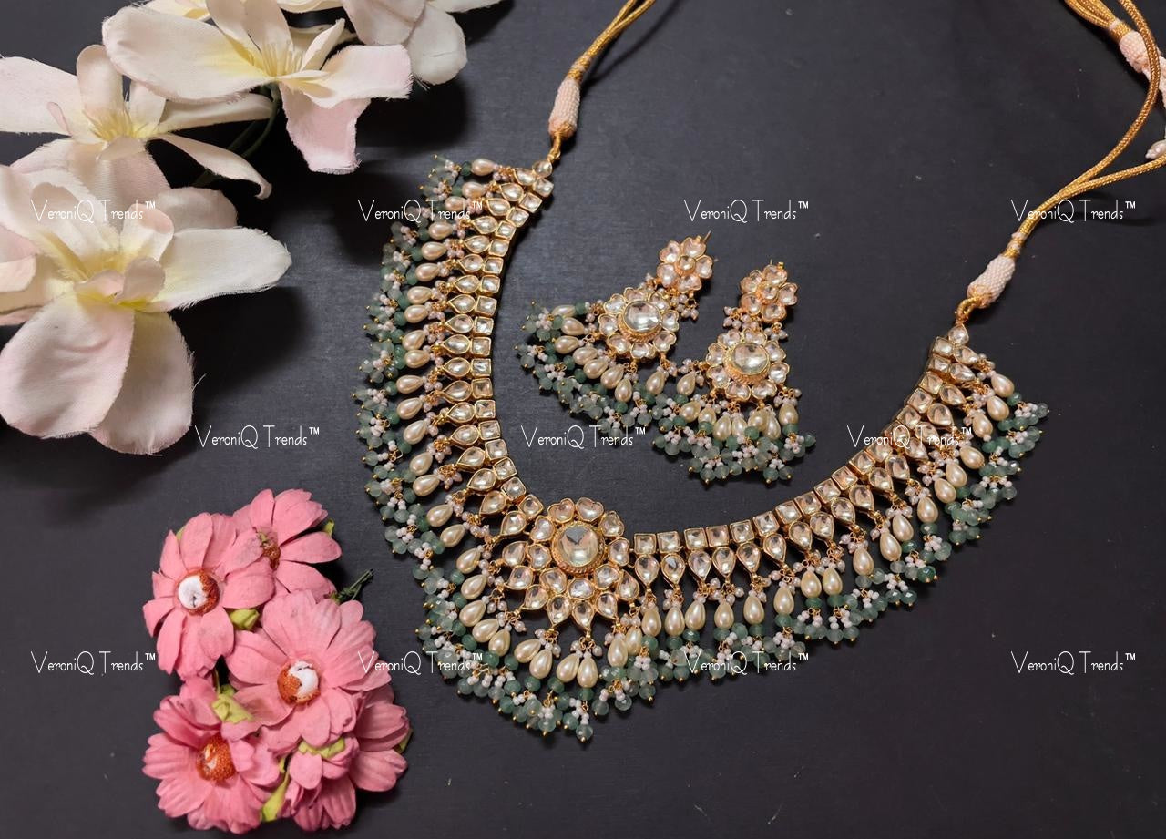 VeroniQ Trends-Traditional Kundan Jadau With Green Drop Beads Gold Plated Pachi Kundan Necklace Pachi Kundan-Gold Plated-Wedding Jewellery-Punjabi Jewellery-South Indian-Thappa Jewellery