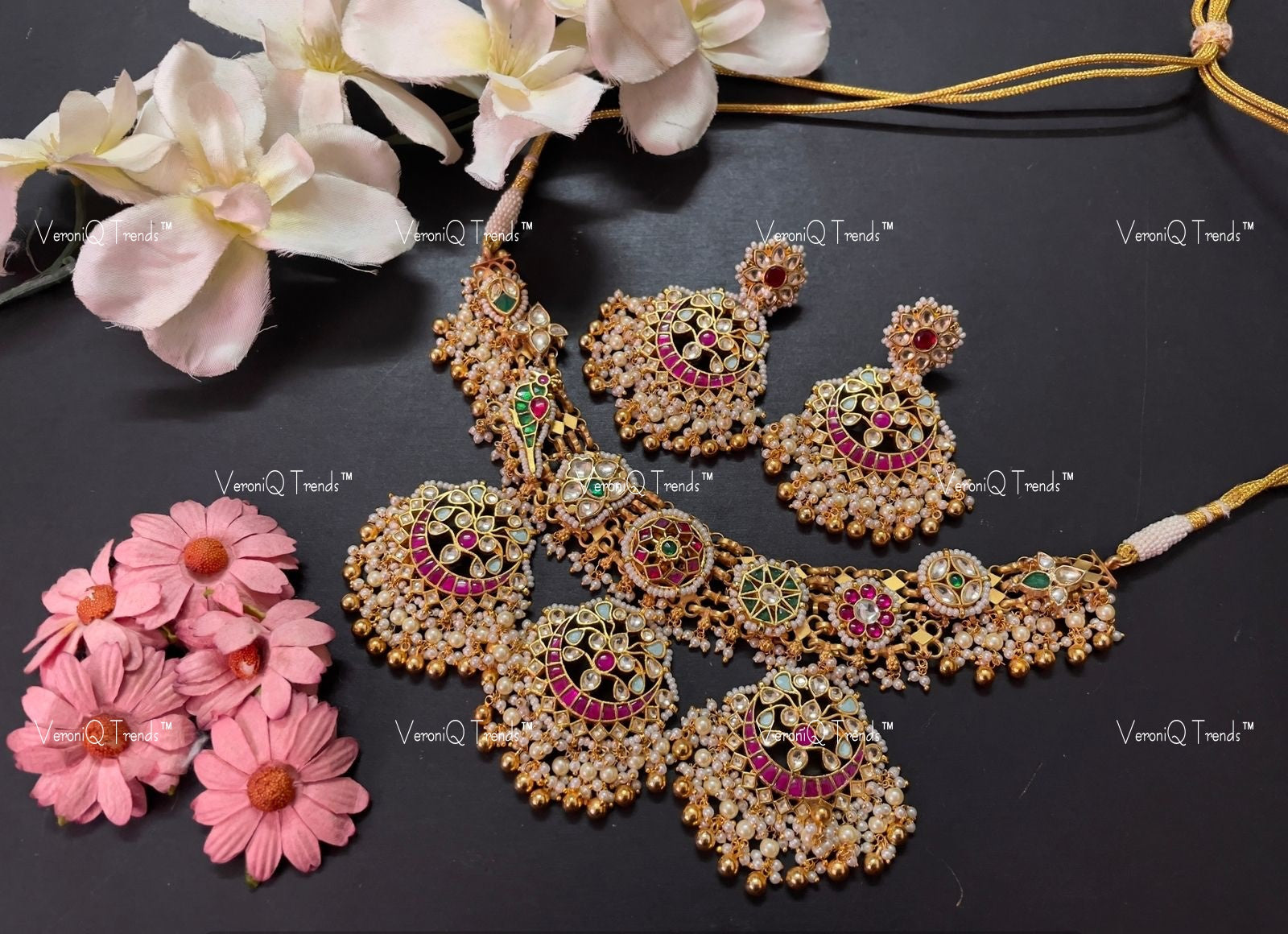 VeroniQ Trends-South Indian Gold Plated Pachi Kundan Kemp Stone Chandbali Necklace with Peacock Motif Pachi Kundan-Gold Plated-Wedding Jewellery-Punjabi Jewellery-South Indian-Thappa Jewellery