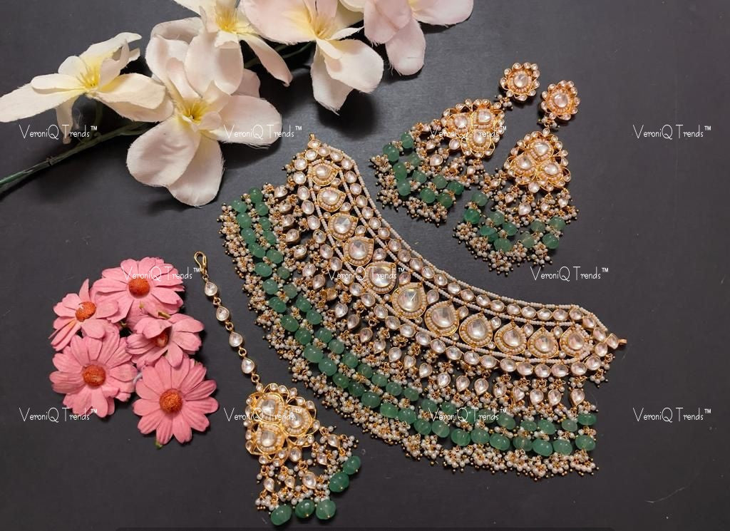 VeroniQ Trends-Traditional Bridal Green Beads And Kundan Jadau Gold Plated Pachi Kundan Necklace Pachi Kundan-Gold Plated-Wedding Jewellery-Punjabi Jewellery-South Indian-Thappa Jewellery