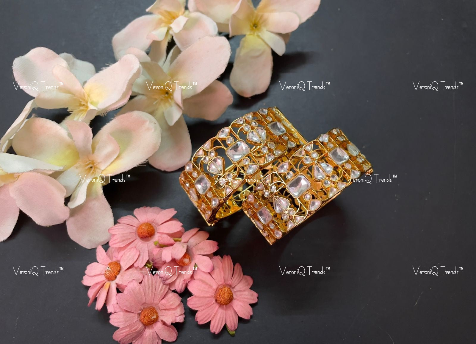VeroniQ Trends-Traditional Gold Plated Pachi Kundan Bangles Pachi Kundan-Gold Plated-Wedding Jewellery-Punjabi Jewellery-South Indian-Thappa Jewellery