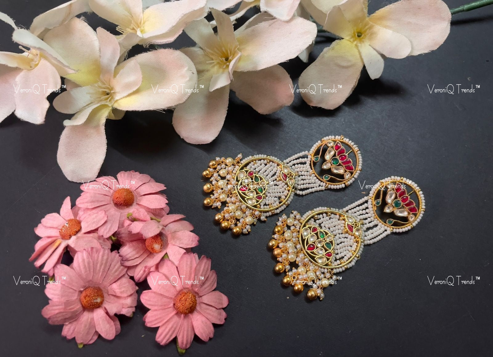 VeroniQ Trends-Lotus Design Kundan And Pearl Gold Plated Pachi Kundan Earrings Pachi Kundan-Gold Plated-Wedding Jewellery-Punjabi Jewellery-South Indian-Thappa Jewellery