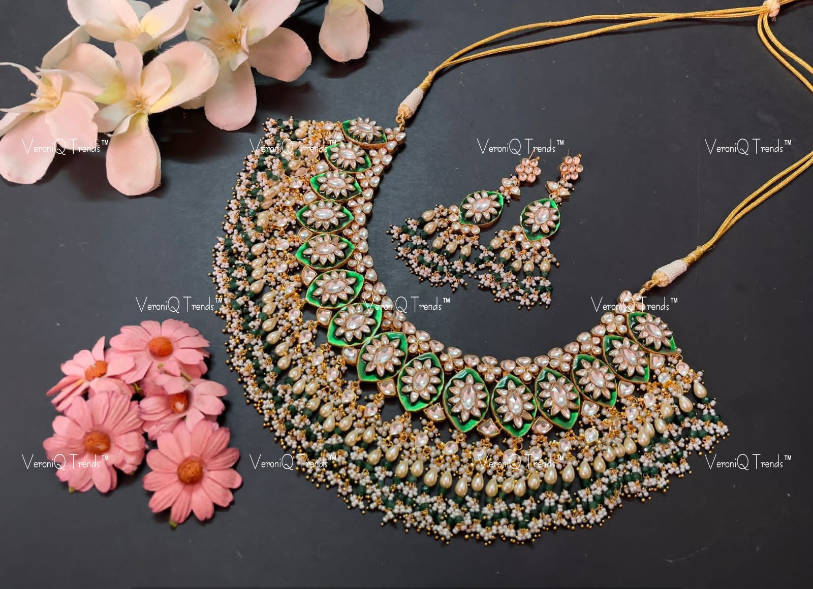 VeroniQ Trends-Rajwadi Green Meenakari Gold Plated Pachi Kundan Necklace Pachi Kundan-Gold Plated-Wedding Jewellery-Punjabi Jewellery-South Indian-Thappa Jewellery
