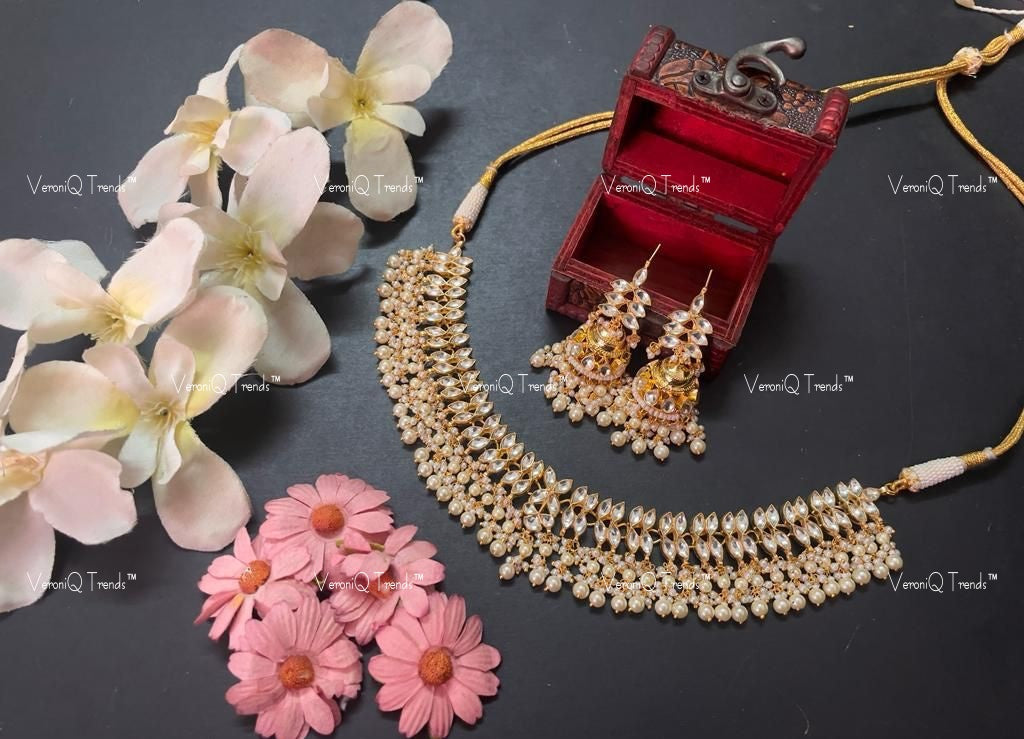 VeroniQ Trends-Traditional Kundan Jadau Gold Plated Pachi Kundan Choker Necklace Pachi Kundan-Gold Plated-Wedding Jewellery-Punjabi Jewellery-South Indian-Thappa Jewellery