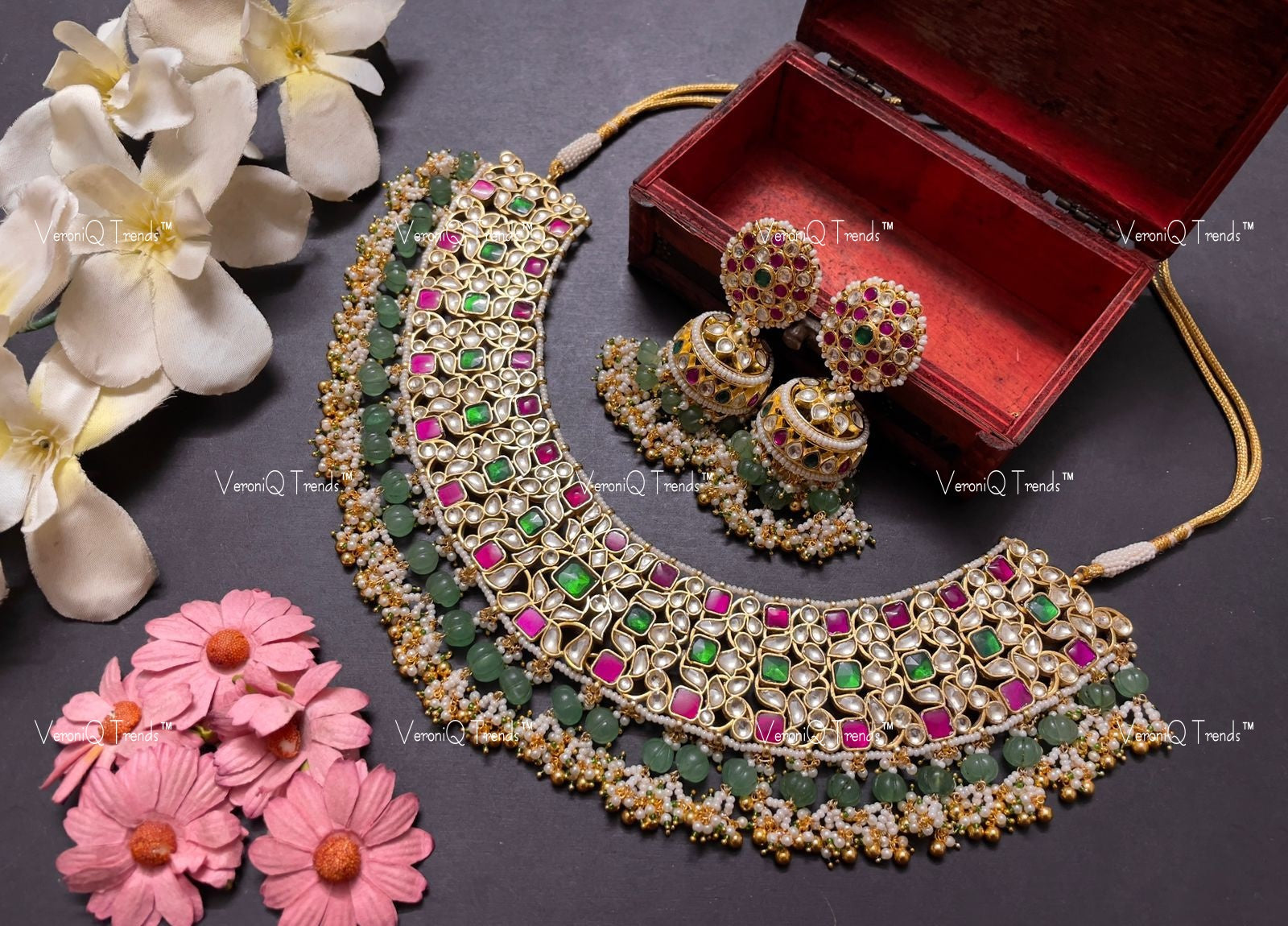 VeroniQ Trends-Multicolor Kemp Stone Gold Plated Pachi Kundan Necklace Pachi Kundan-Gold Plated-Wedding Jewellery-Punjabi Jewellery-South Indian-Thappa Jewellery