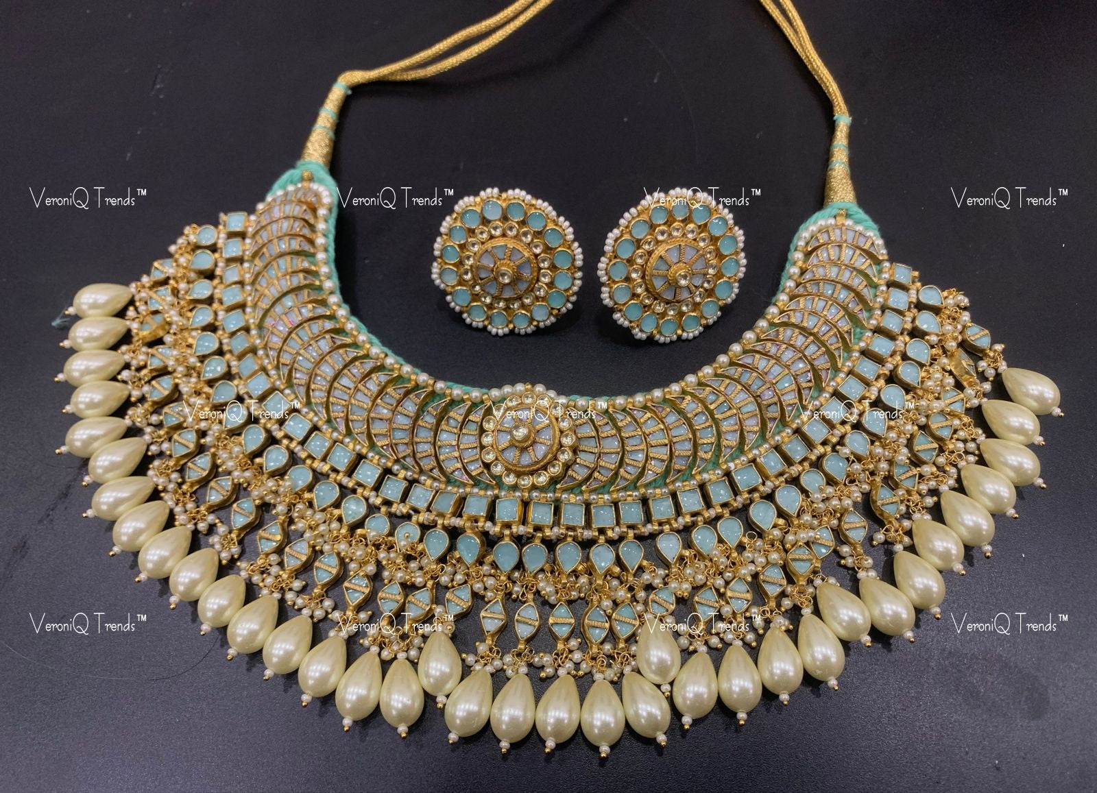 VeroniQ Trends-Turquoise Blue And Pearl Gold Plated Pachi Kundan Choker Necklace Pachi Kundan-Gold Plated-Wedding Jewellery-Punjabi Jewellery-South Indian-Thappa Jewellery