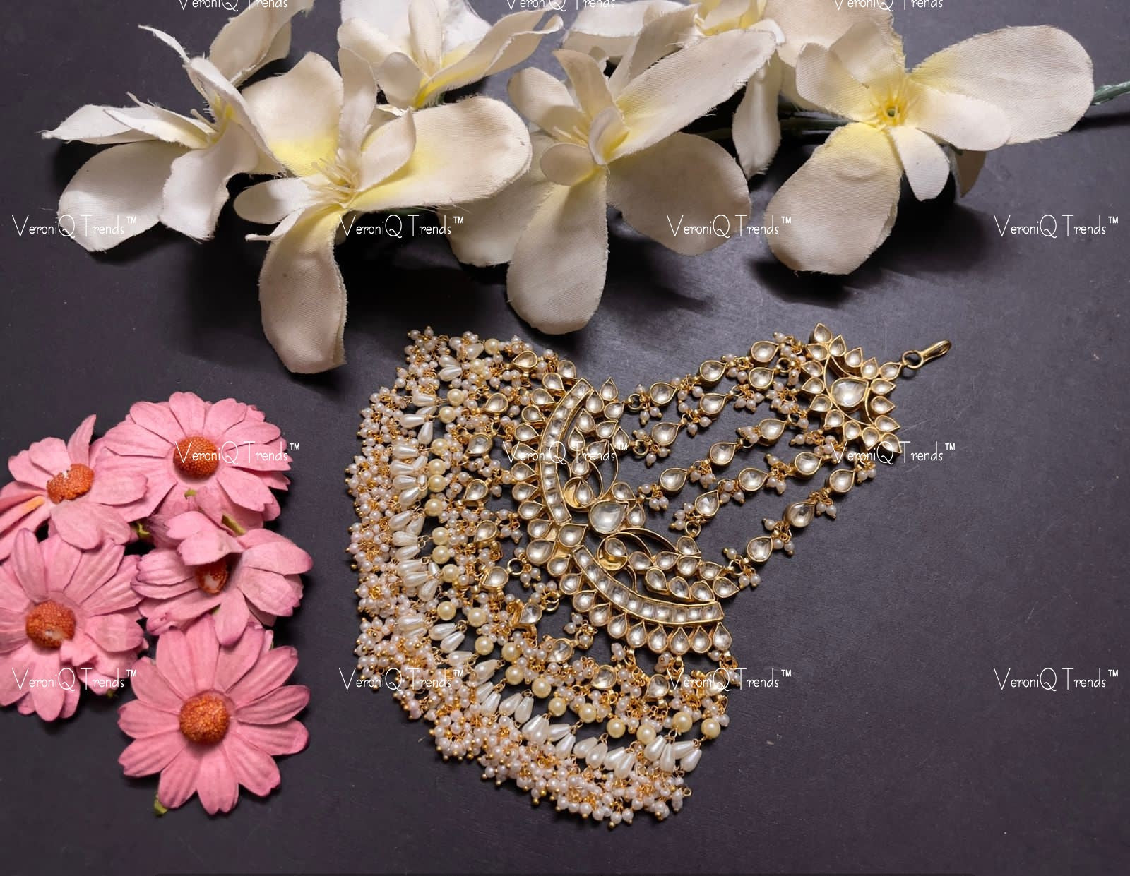VeroniQ Trends-Gold Plated Kundan Jadau Pachi Passa Pachi Kundan-Gold Plated-Wedding Jewellery-Punjabi Jewellery-South Indian-Thappa Jewellery