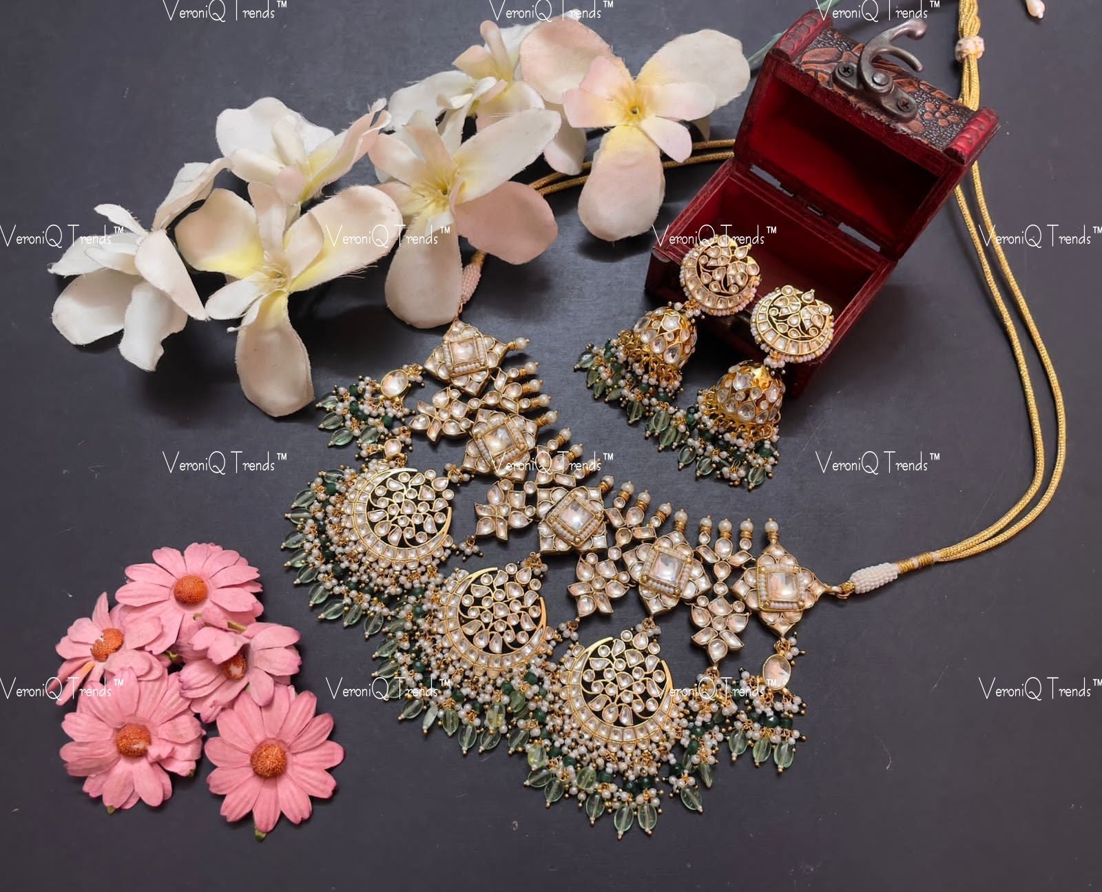 VeroniQ Trends-Kundan Jadau Chandbali Drop Gold Plated Pachi Kundan Choker Necklace Pachi Kundan-Gold Plated-Wedding Jewellery-Punjabi Jewellery-South Indian-Thappa Jewellery