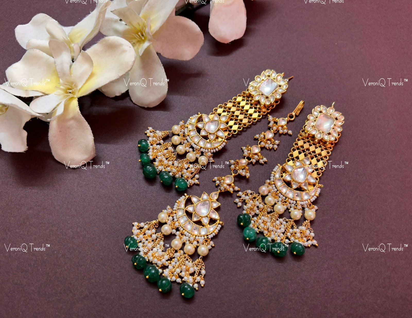 VeroniQ Trends-Chandbali Style Gold Plated Pachi Kundan Maang Tika And Earrings With Green Beads Pachi Kundan-Gold Plated-Wedding Jewellery-Punjabi Jewellery-South Indian-Thappa Jewellery