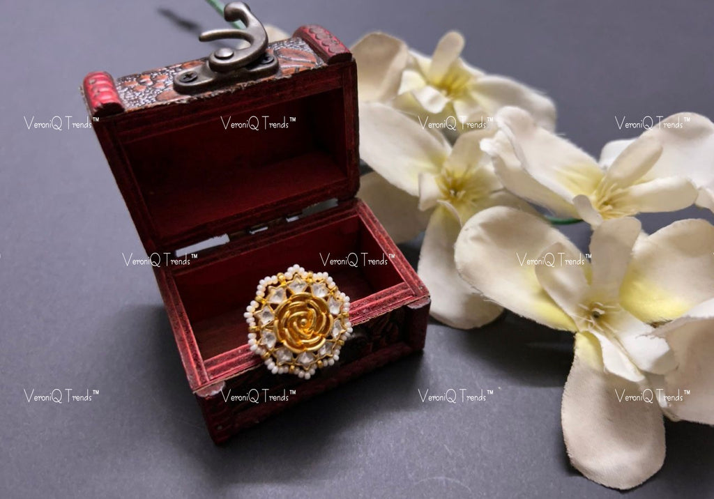 VeroniQ Trends-Traditional Kemp Stone Gold Plated Pachi Kundan Ring Pachi Kundan-Gold Plated-Wedding Jewellery-Punjabi Jewellery-South Indian-Thappa Jewellery