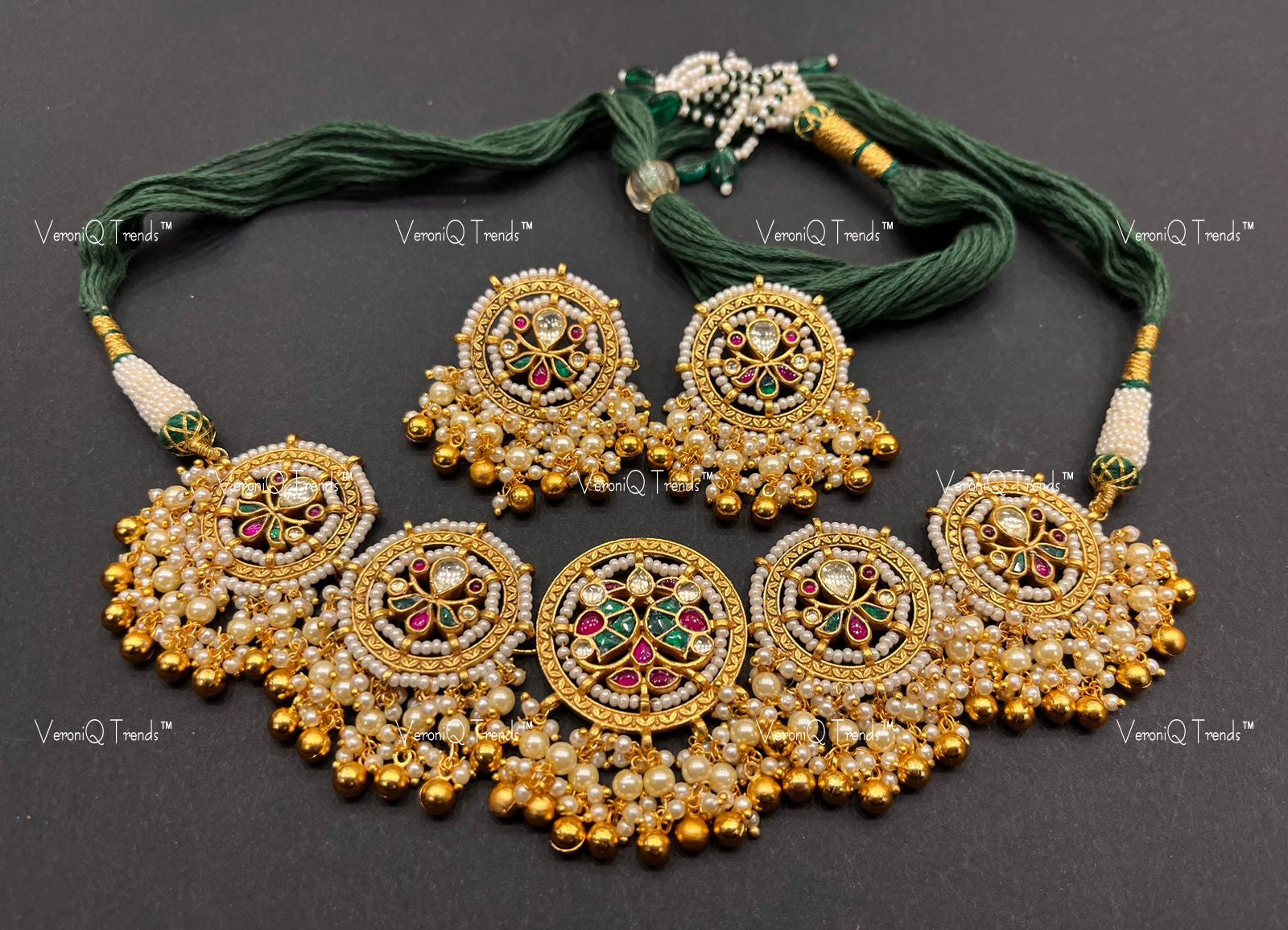 VeroniQ Trends-Gold Plated Pachi Kundan Choker Necklace Pachi Kundan-Gold Plated-Wedding Jewellery-Punjabi Jewellery-South Indian-Thappa Jewellery