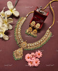 VeroniQ Trends-Traditional Gold Plated Kundan Jadau Pachi Kundan Necklace With Green Beads Pachi Kundan-Gold Plated-Wedding Jewellery-Punjabi Jewellery-South Indian-Thappa Jewellery
