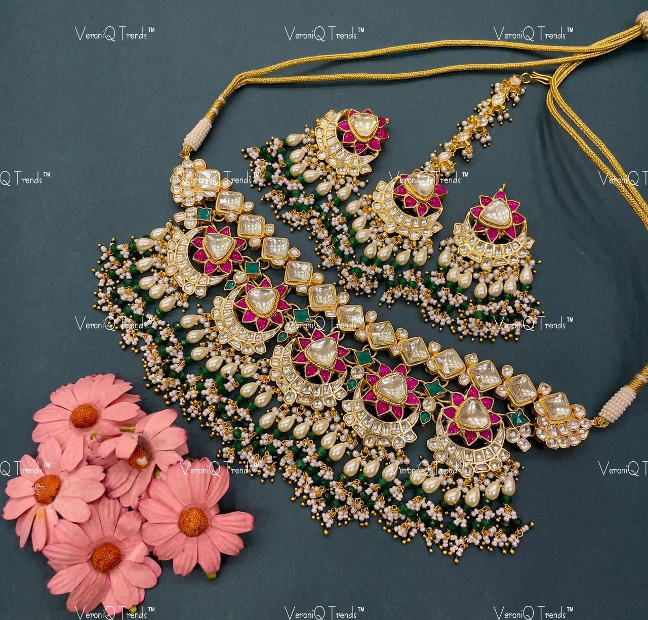 VeroniQ Trends-Rajasthani Gold Plated Kemp Stone Pachi Kundan Chandbali Choker Necklace Pachi Kundan-Gold Plated-Wedding Jewellery-Punjabi Jewellery-South Indian-Thappa Jewellery